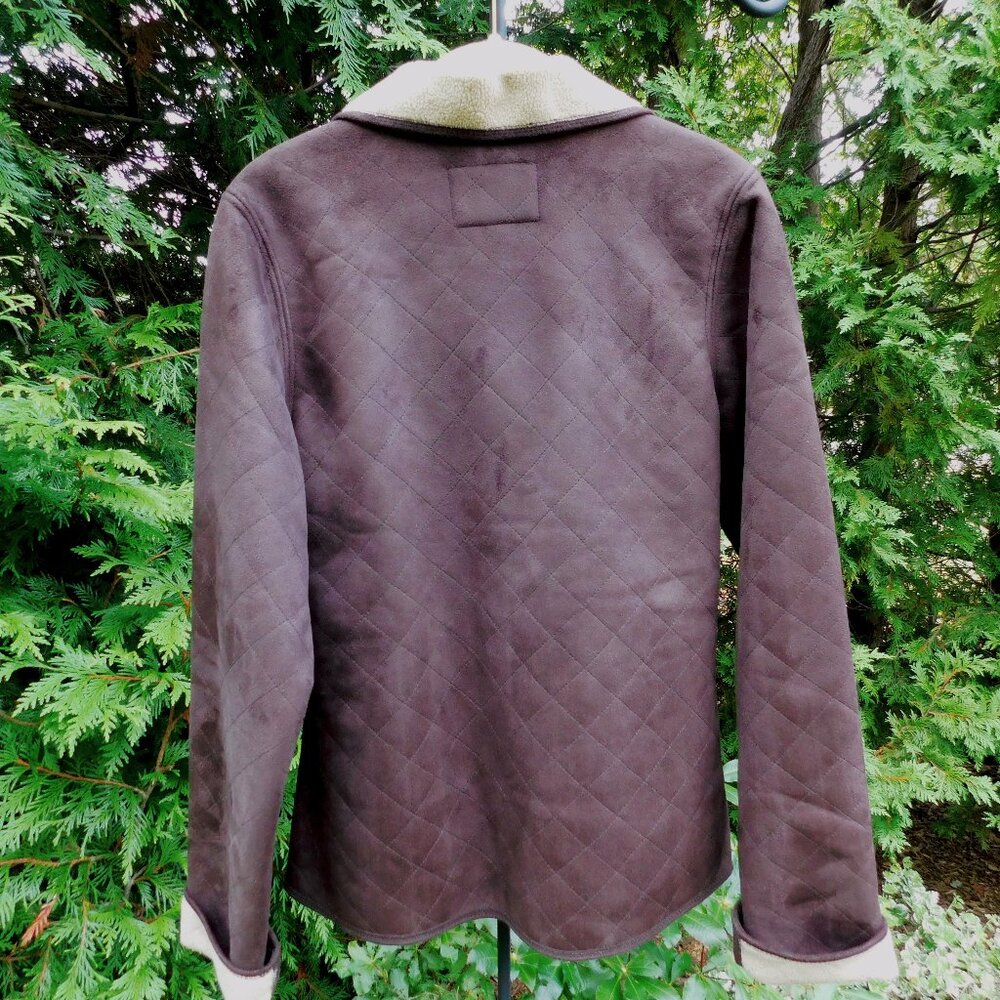 Outback Trading Co Ltd Faux Suede Snap-front Quilted Jacket with Sherpa Lining - Picture 3 of 3